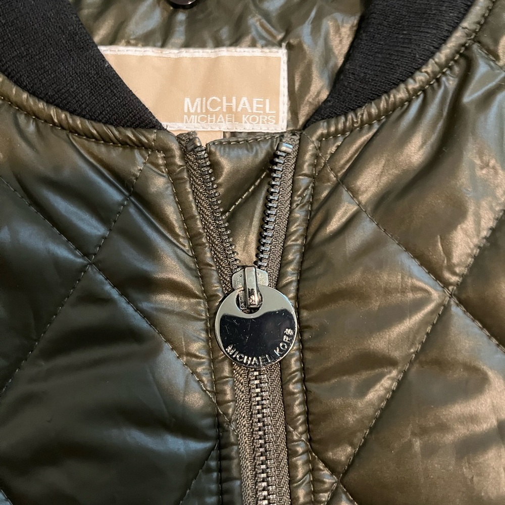 Michael Kors puffy jacket - Picture 2 of 4
